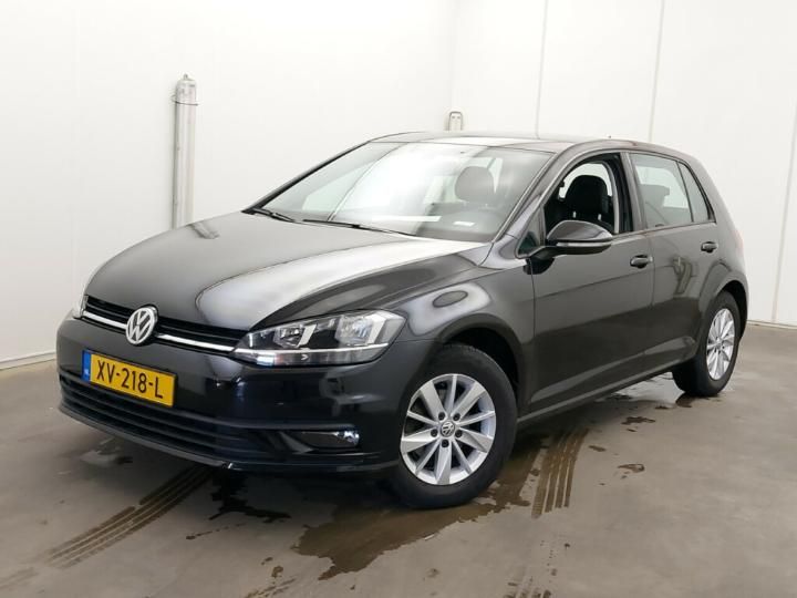 VOLKSWAGEN GOLF 2018 wvwzzzauzjp147394