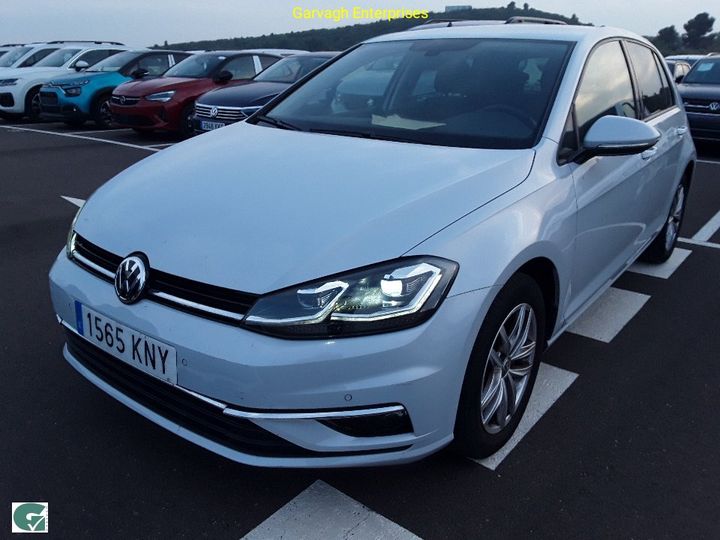 VOLKSWAGEN GOLF 2018 wvwzzzauzjp172654