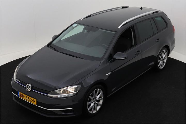 VOLKSWAGEN GOLF 2018 wvwzzzauzjp567017