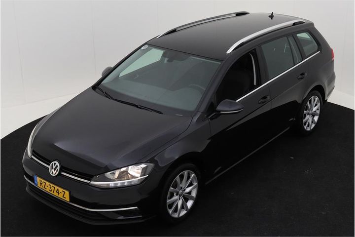 VOLKSWAGEN GOLF 2018 wvwzzzauzjp568927