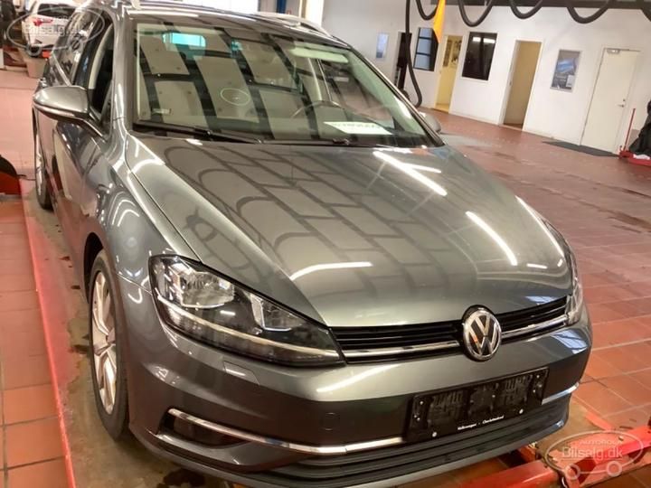 VOLKSWAGEN GOLF 2018 wvwzzzauzjp569151