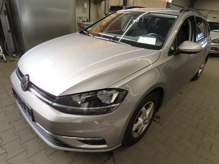 VOLKSWAGEN GOLF 2018 wvwzzzauzjp586191