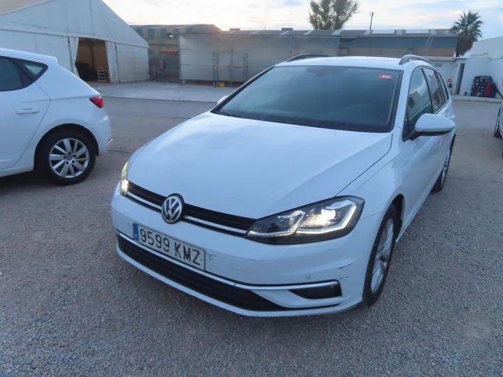 VOLKSWAGEN GOLF 2018 wvwzzzauzjp615155