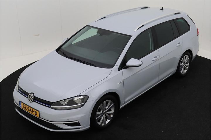 VOLKSWAGEN GOLF 2018 wvwzzzauzjp617043