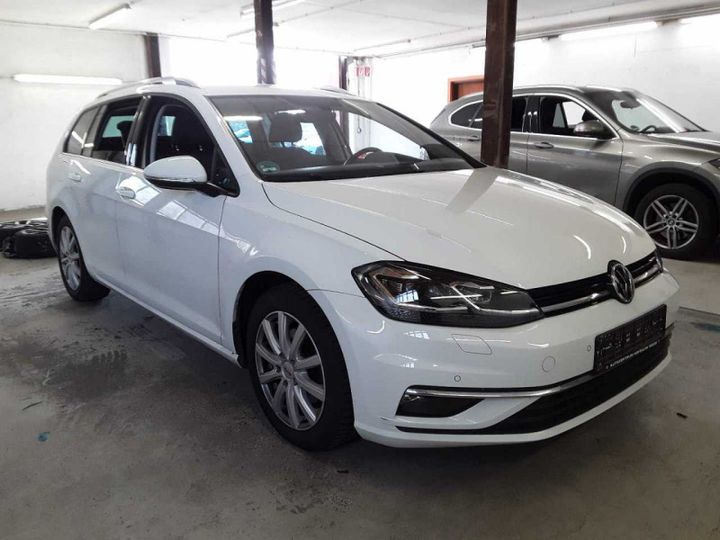 VOLKSWAGEN GOLF 2018 wvwzzzauzjp620510