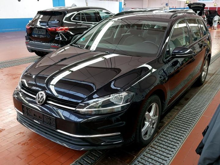 VOLKSWAGEN GOLF 2018 wvwzzzauzjp622063