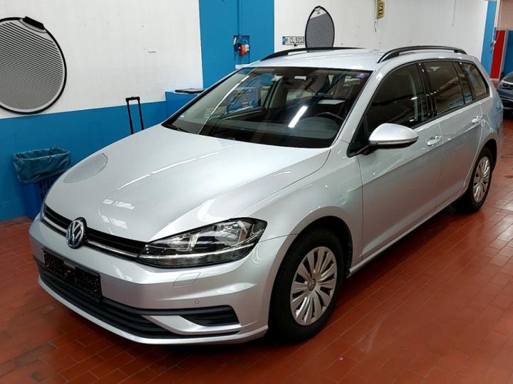 VOLKSWAGEN GOLF 2018 wvwzzzauzjp622586