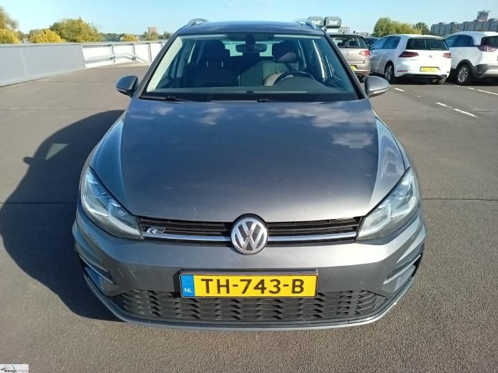 VOLKSWAGEN GOLF 2018 wvwzzzauzjp629196