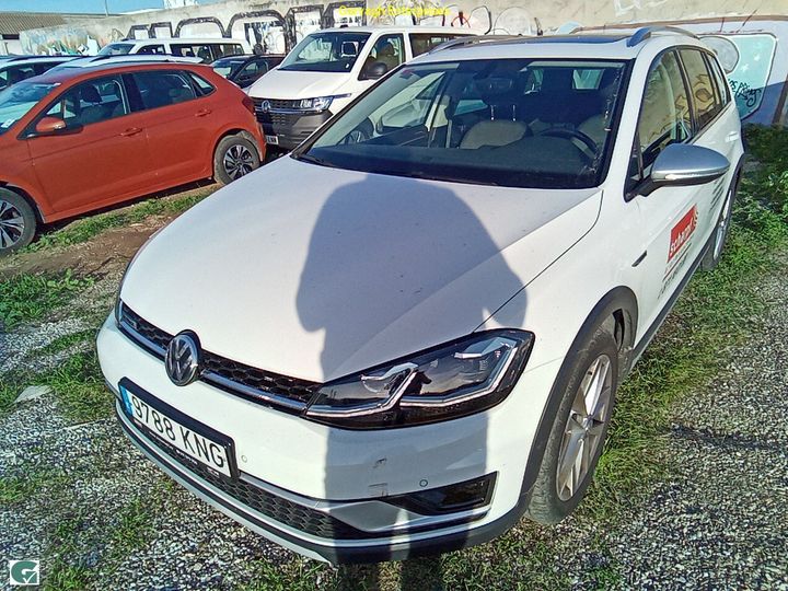 VOLKSWAGEN GOLF 2018 wvwzzzauzjp630688