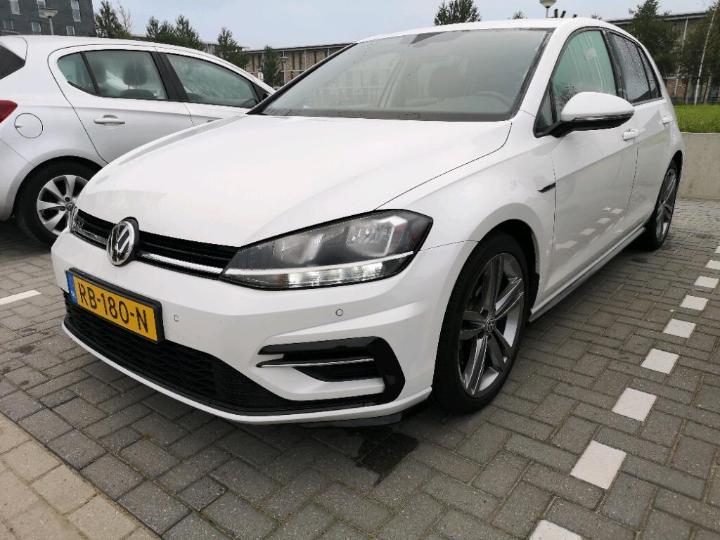 VOLKSWAGEN GOLF 2017 wvwzzzauzjw002615