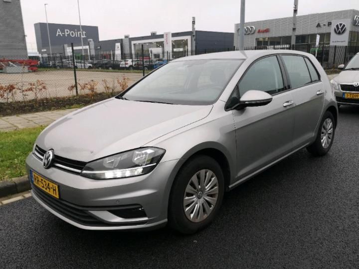 VOLKSWAGEN GOLF 2018 wvwzzzauzjw033679