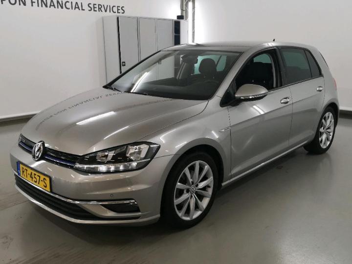 VOLKSWAGEN GOLF 2018 wvwzzzauzjw092966