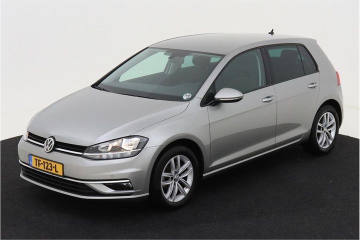 VOLKSWAGEN GOLF 2018 wvwzzzauzjw095381