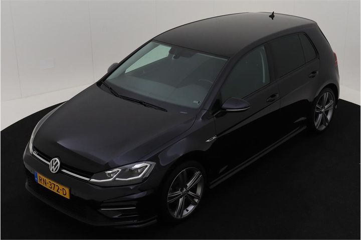 VOLKSWAGEN GOLF 2018 wvwzzzauzjw097129