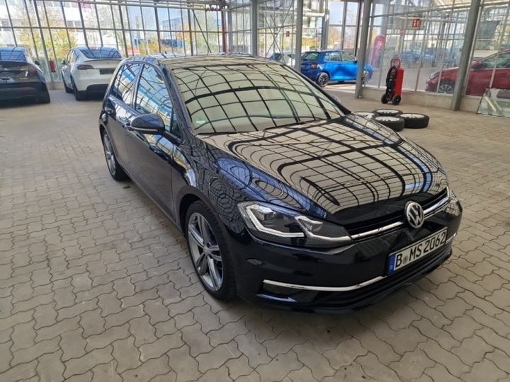 VOLKSWAGEN GOLF 2017 wvwzzzauzjw101148