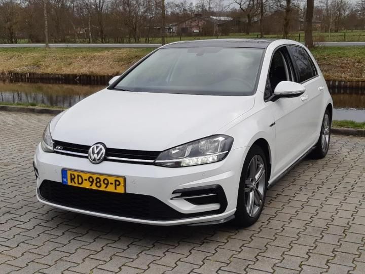 VOLKSWAGEN GOLF 2017 wvwzzzauzjw104431