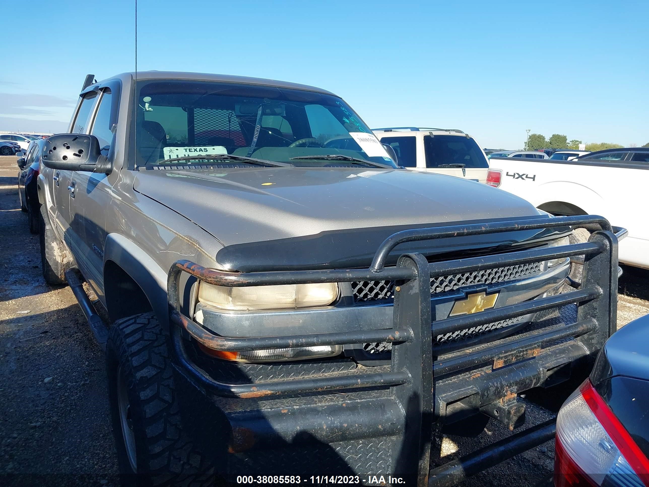 CHEVROLET SILVERADO 2001 wvwzzzauzjw107053