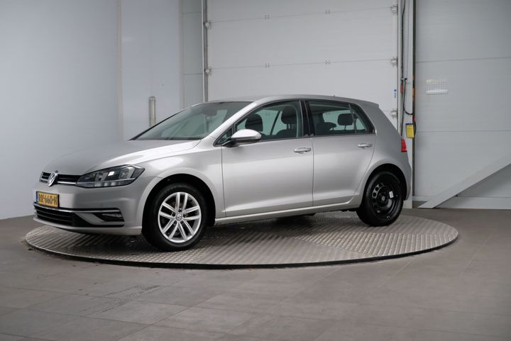 VOLKSWAGEN GOLF 2018 wvwzzzauzjw111000