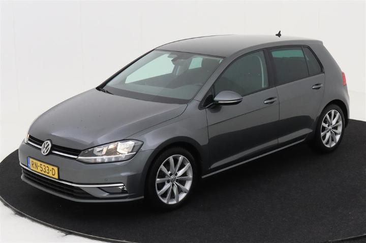 VOLKSWAGEN GOLF 2018 wvwzzzauzjw113065