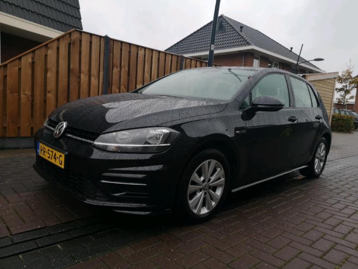 VOLKSWAGEN GOLF 2018 wvwzzzauzjw114705