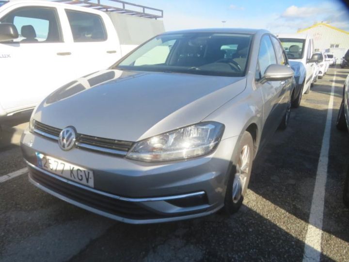 VOLKSWAGEN GOLF 2018 wvwzzzauzjw131989