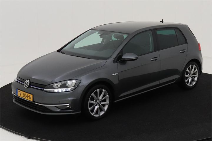 VOLKSWAGEN GOLF 2018 wvwzzzauzjw134467