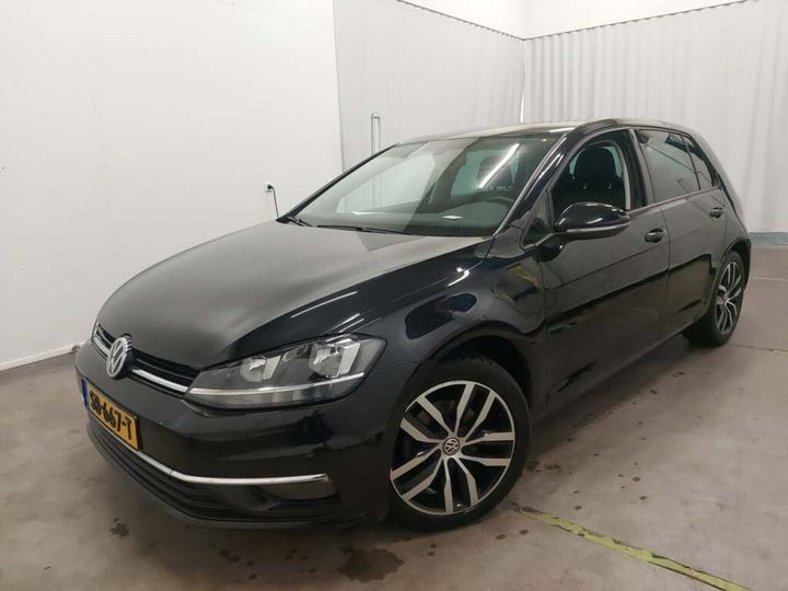 VOLKSWAGEN GOLF 2018 wvwzzzauzjw134709