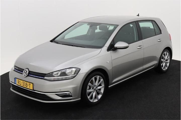 VOLKSWAGEN GOLF 2018 wvwzzzauzjw136170