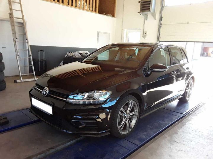 VOLKSWAGEN GOLF 2018 wvwzzzauzjw138425