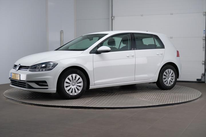 VOLKSWAGEN GOLF 2018 wvwzzzauzjw140366