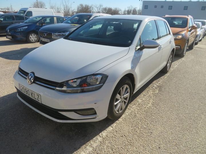 VOLKSWAGEN GOLF 2018 wvwzzzauzjw142642