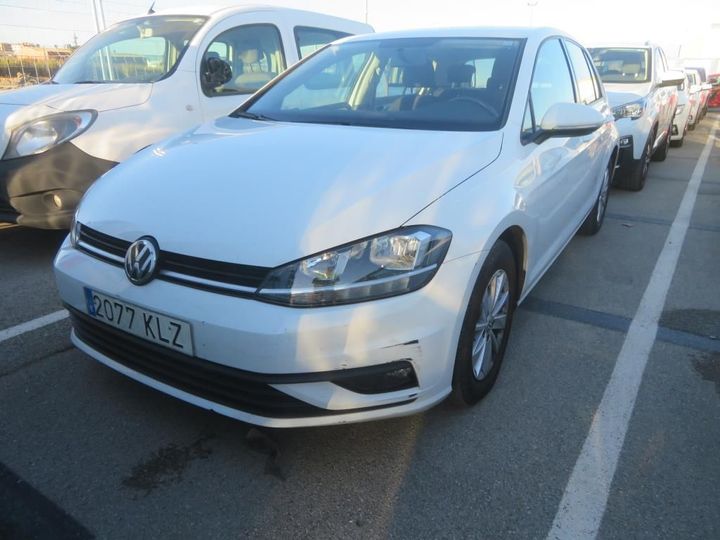 VOLKSWAGEN GOLF 2018 wvwzzzauzjw143147