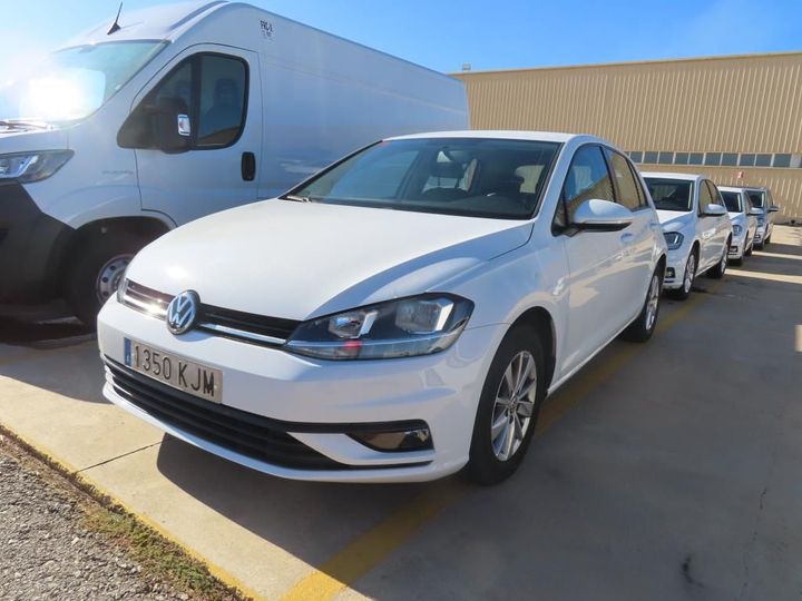 VOLKSWAGEN GOLF 2018 wvwzzzauzjw144882