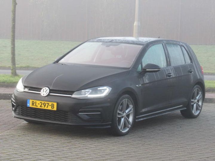 VOLKSWAGEN GOLF 2018 wvwzzzauzjw153937