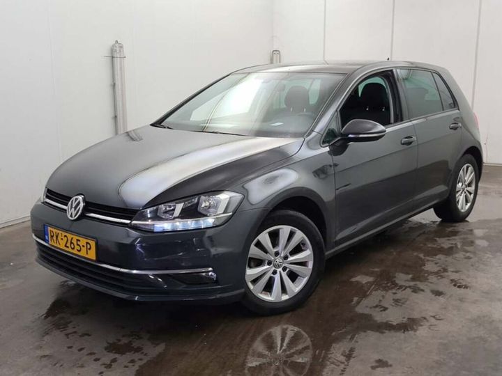 VOLKSWAGEN GOLF 2018 wvwzzzauzjw155447