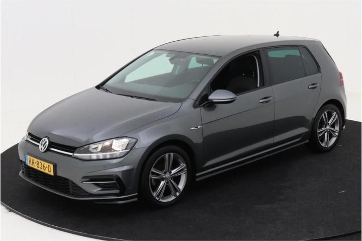 VOLKSWAGEN GOLF 2018 wvwzzzauzjw156650