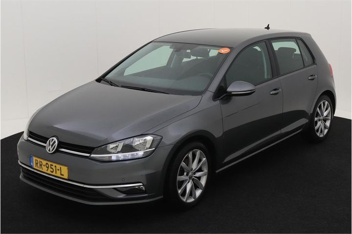 VOLKSWAGEN GOLF 2018 wvwzzzauzjw165530