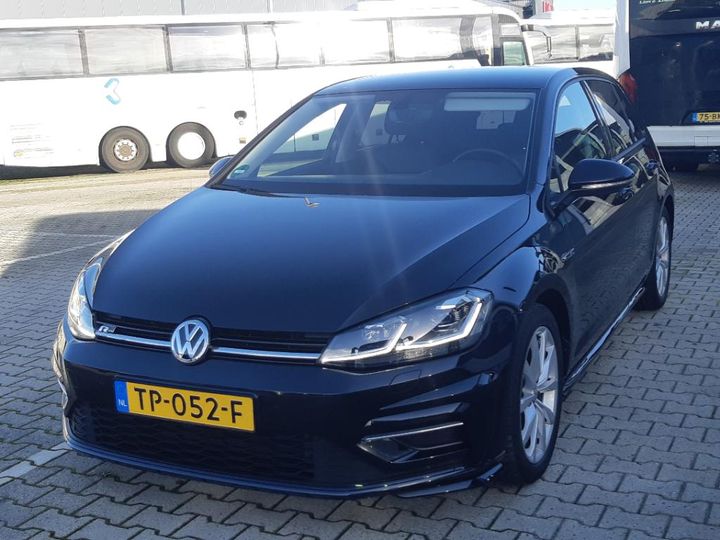 VOLKSWAGEN GOLF 2018 wvwzzzauzjw182092