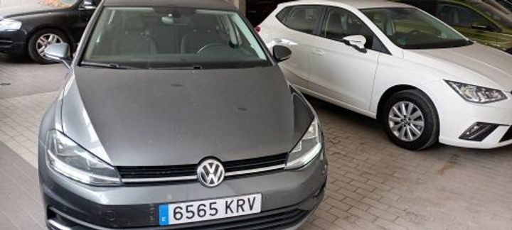 VOLKSWAGEN GOLF 2018 wvwzzzauzjw184980