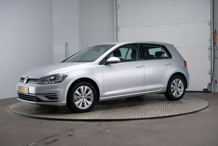 VOLKSWAGEN GOLF 2018 wvwzzzauzjw218660