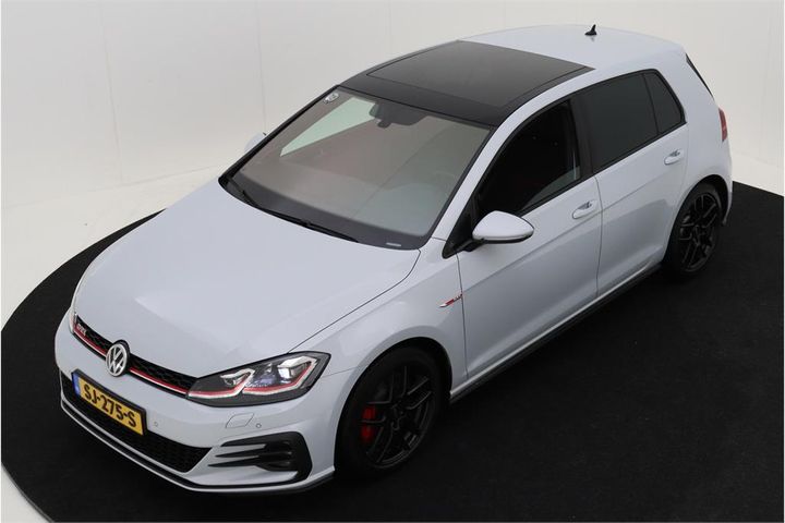 VOLKSWAGEN GOLF 2018 wvwzzzauzjw220371