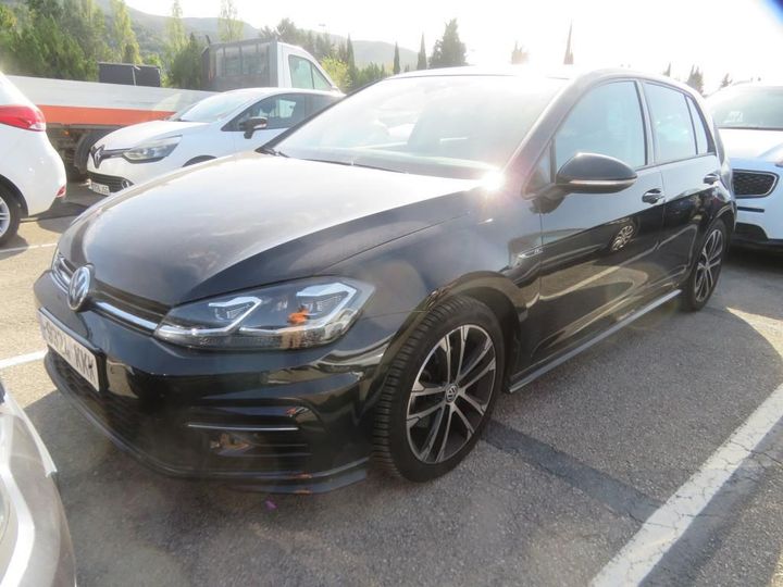 VOLKSWAGEN GOLF 2018 wvwzzzauzjw226204