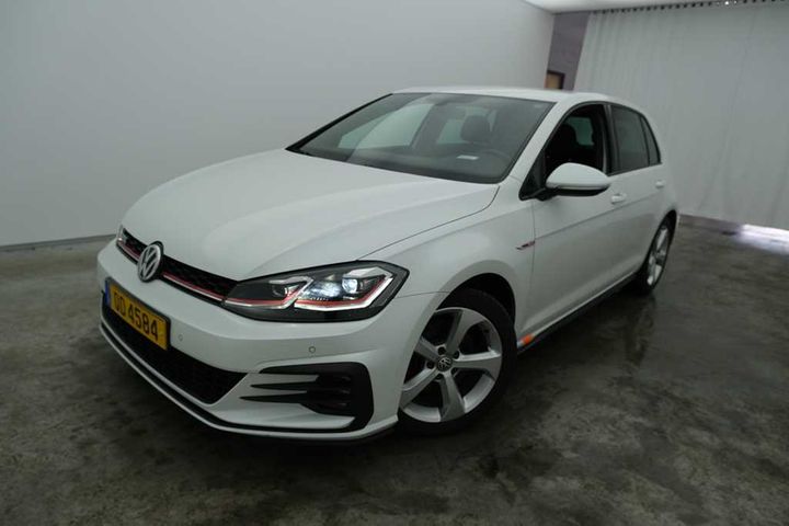 VOLKSWAGEN GOLF 2018 wvwzzzauzjw227027