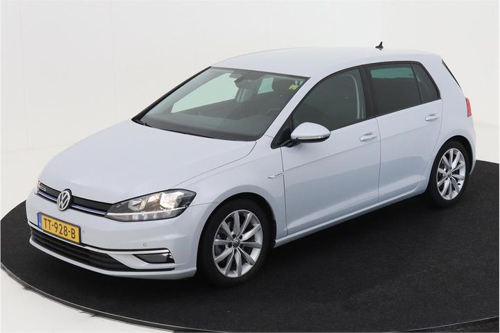 VOLKSWAGEN GOLF 2018 wvwzzzauzjw229565