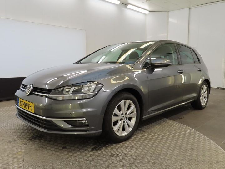 VOLKSWAGEN GOLF 2018 wvwzzzauzjw234493