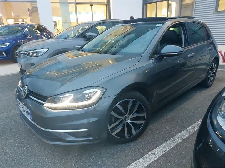 VOLKSWAGEN GOLF 2018 wvwzzzauzjw239651