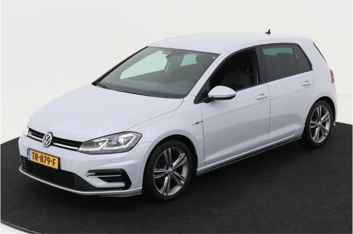 VOLKSWAGEN GOLF 2018 wvwzzzauzjw240580