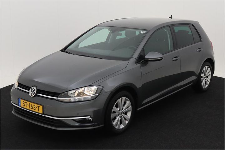 VOLKSWAGEN GOLF 2018 wvwzzzauzjw255421