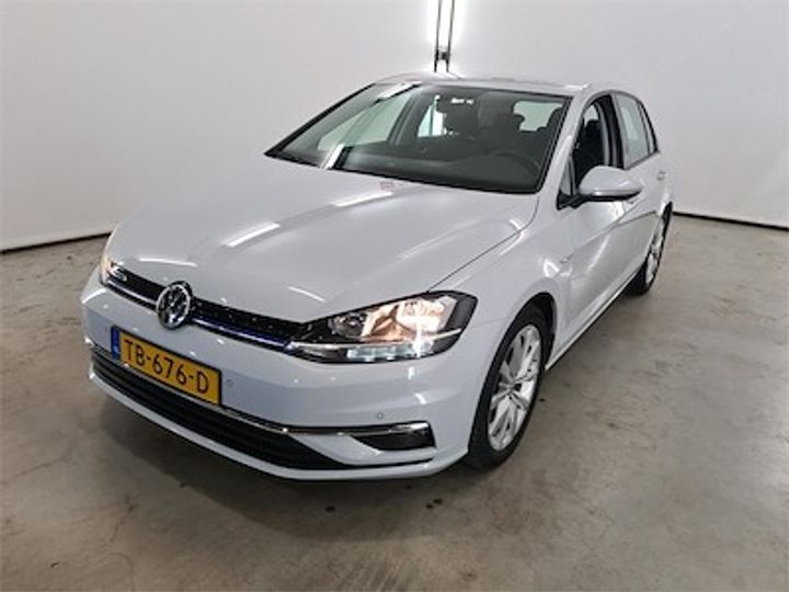 VOLKSWAGEN GOLF 2018 wvwzzzauzjw262899