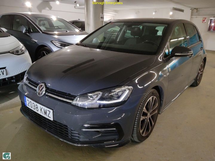 VOLKSWAGEN GOLF 2018 wvwzzzauzjw264368